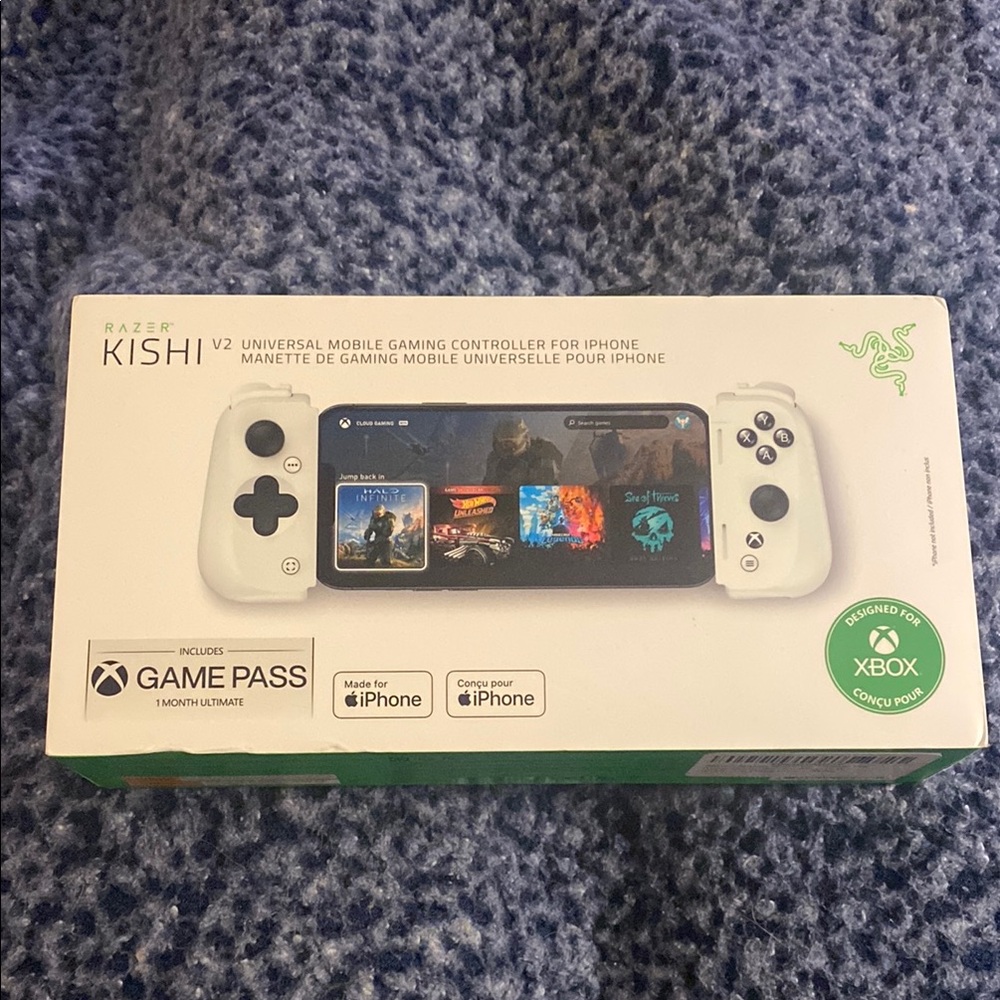 Razer Kishi V2 Universal Mobile Gaming Controller - White